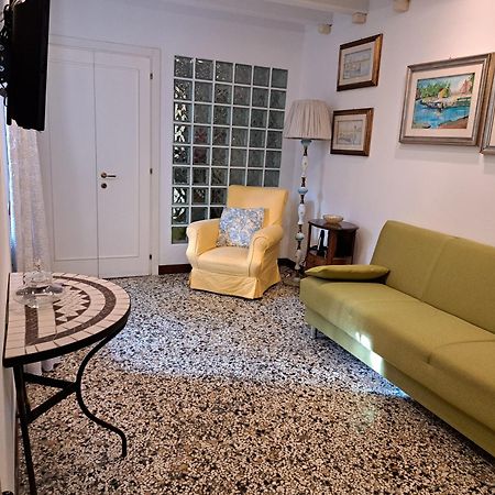 San Gervasio Apartment เวนิส ภายนอก รูปภาพ